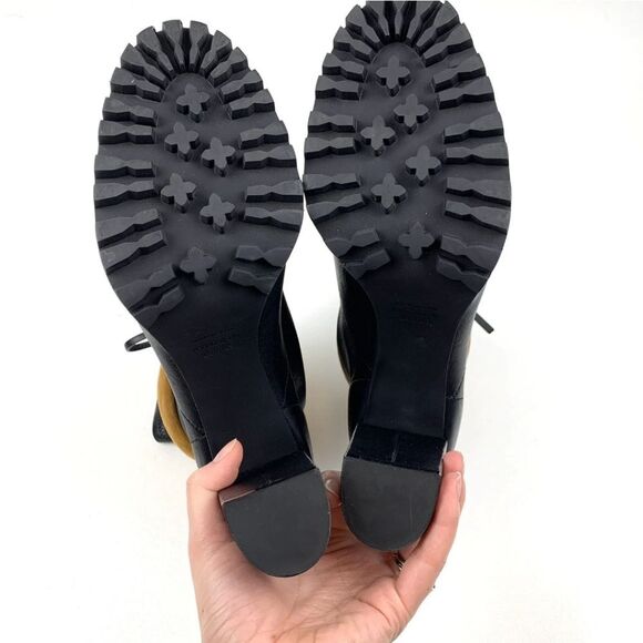 Stuart Weitzman - Picture 6 of 9